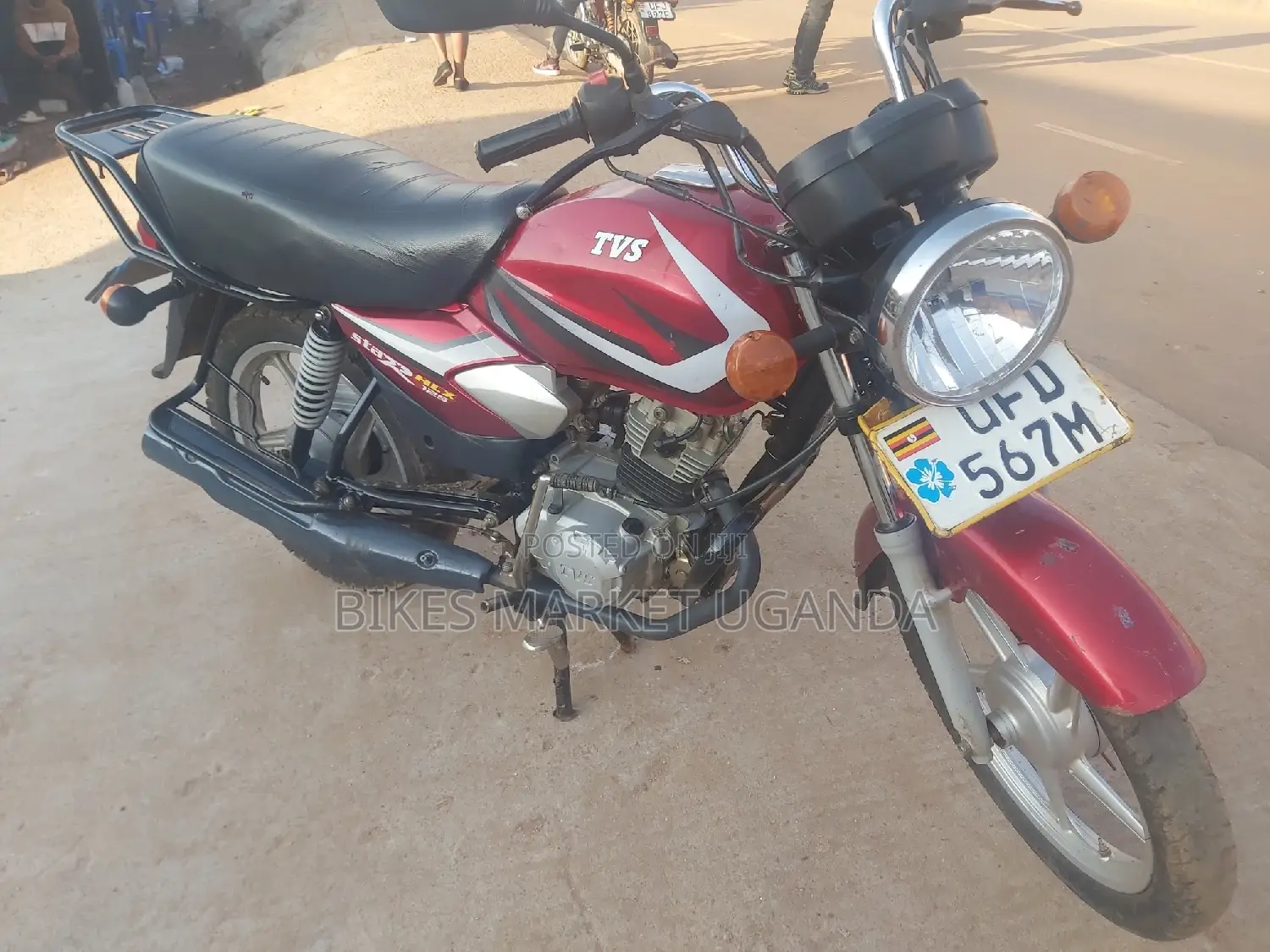 New TVS HLX 125 2020 Red