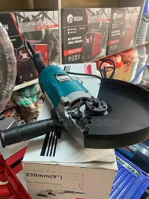Makita Grinder Heavy Duty