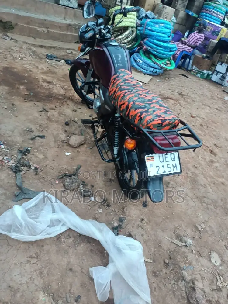 Yamaha Crux 2019 Black