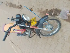 Yamaha Crux 2019 Black