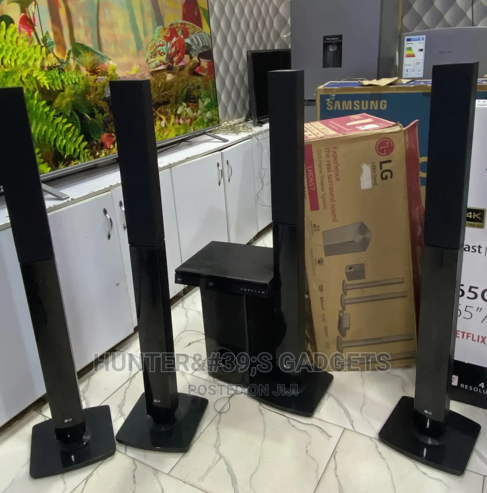 Lg 5.1 Channel Bluetooth 1000 Watts With 4tall Boy Speakers