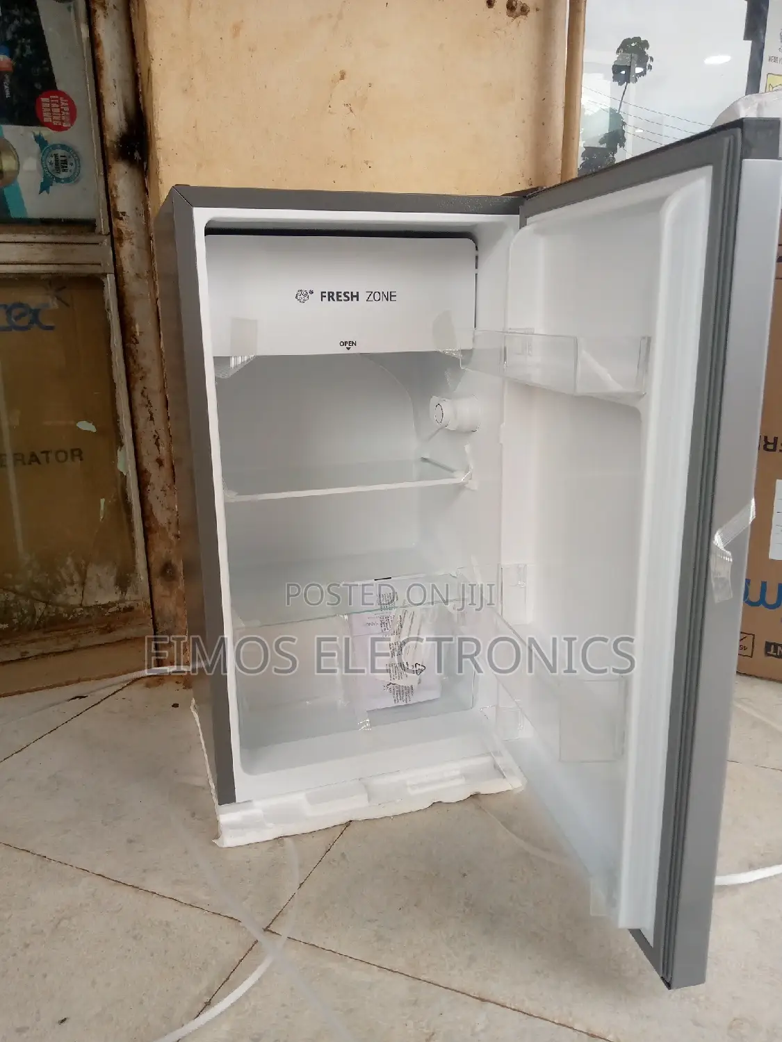 120 Litres Smartec Fridge
