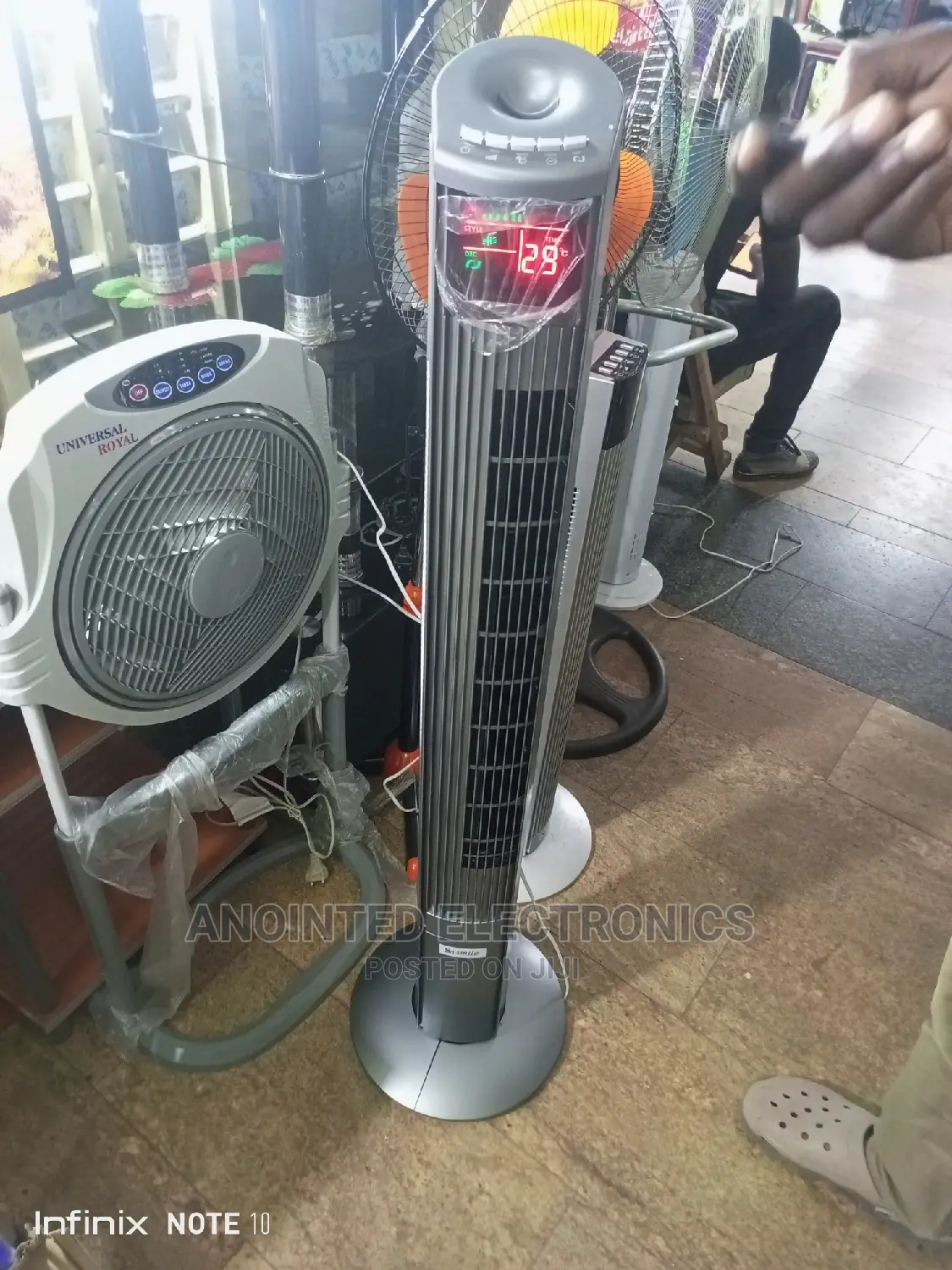 Smile Tower Fan 46"