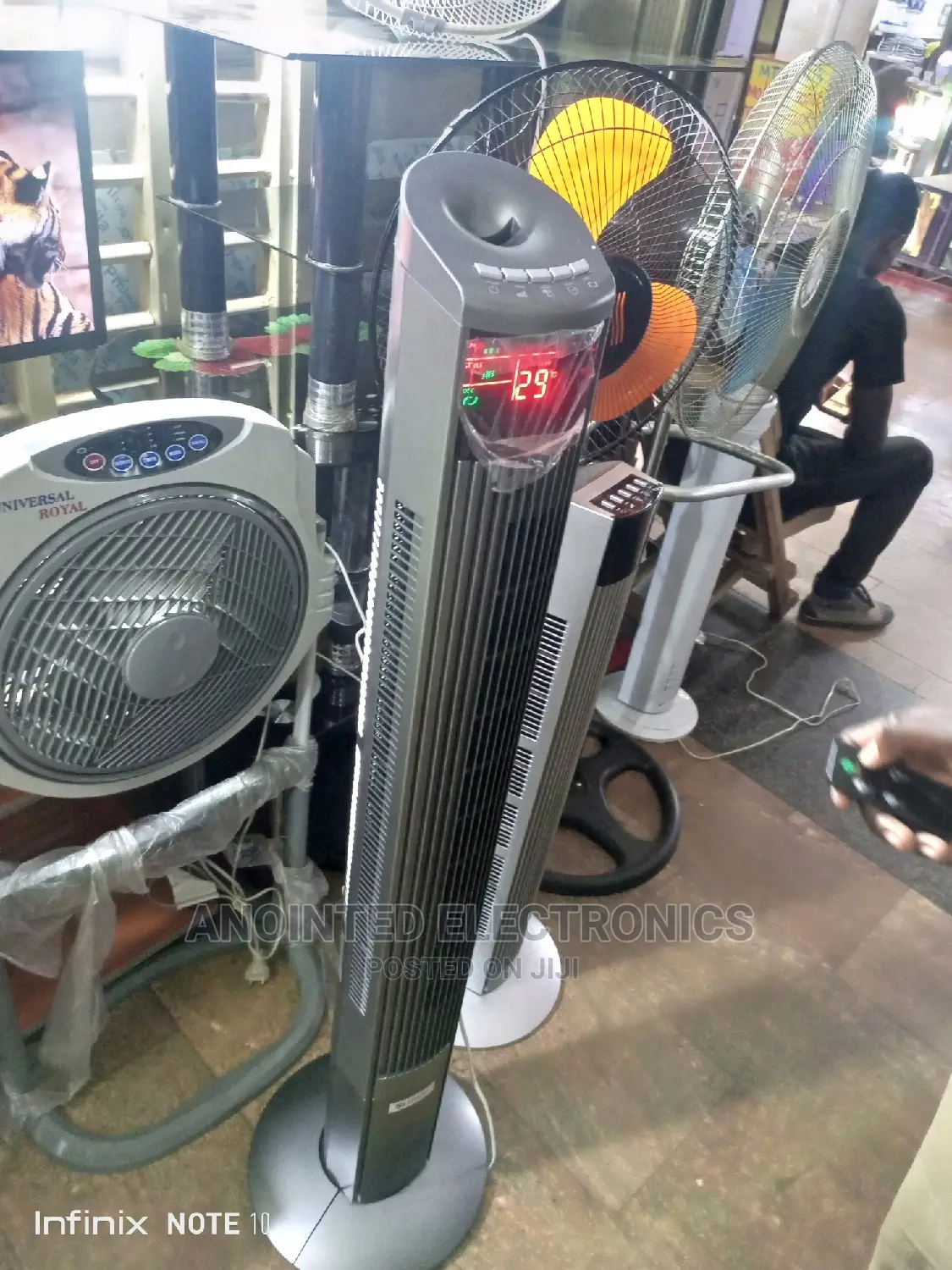 Smile Tower' Fan
