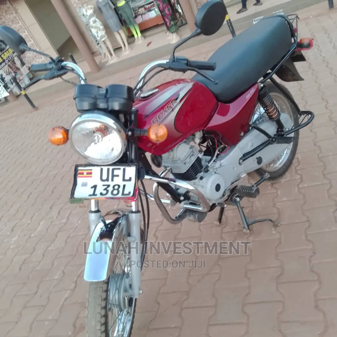 New Bajaj Boxer 2022 Brown
