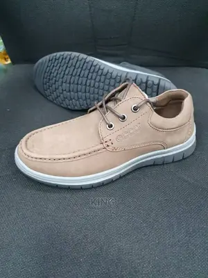 Snazzy Fine Latest Boots