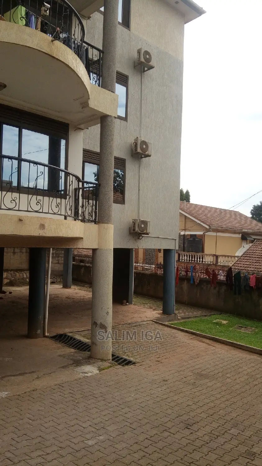 2bdrm Block of Flats in Kololo Property, Central Division for Rent