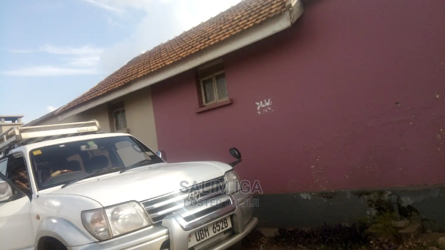 4bdrm Chalet in Kololo Property, Central Division for Rent