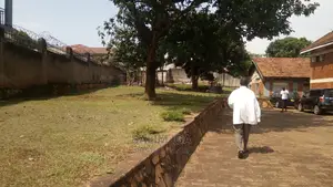 5bdrm Duplex in Kololo Property, Central Division for Rent