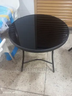 Round Foldable Table