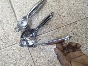 Lemon Squeezer
