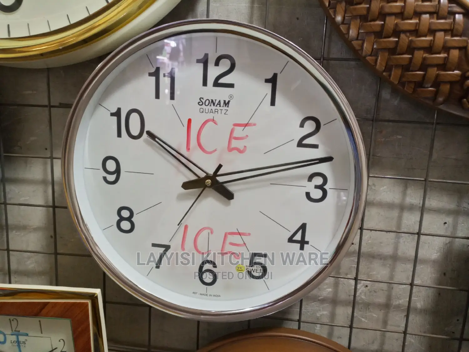 Unique Original Round Wall Clock Silent