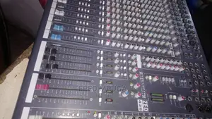 32 Channels Mixer Allen and Heath