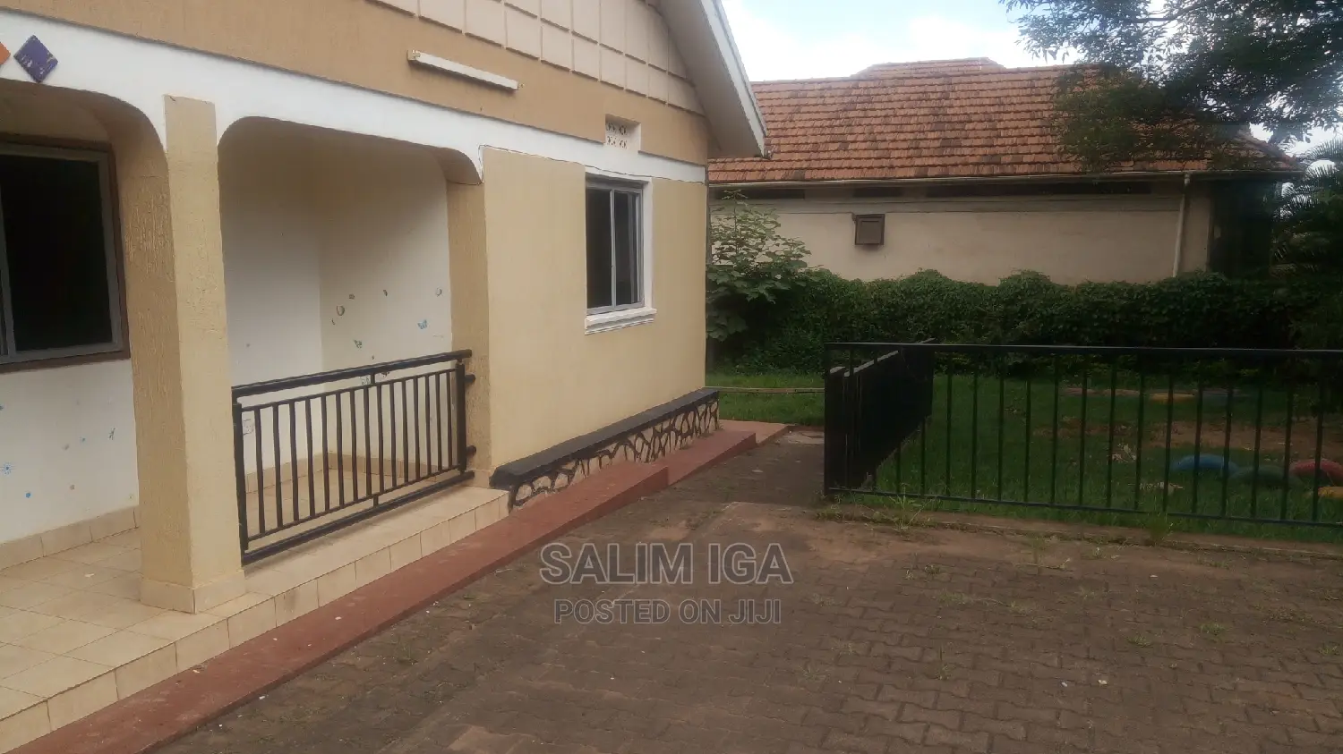 5bdrm Bungalow in Kololo Property, Central Division for Rent