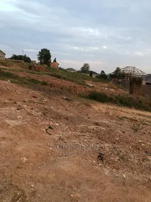 24 Decimals Land in Mpererwe, Namere With Water, Electricity