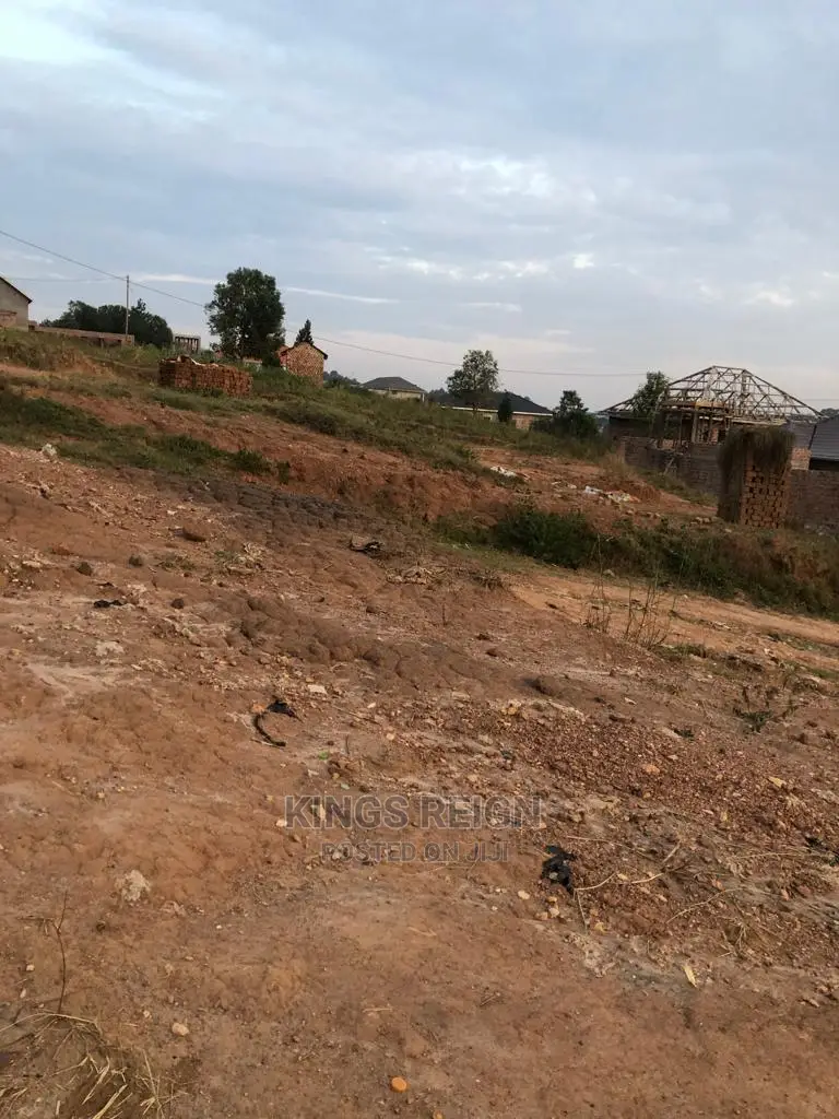 24 Decimals Land in Mpererwe, Namere With Water, Electricity