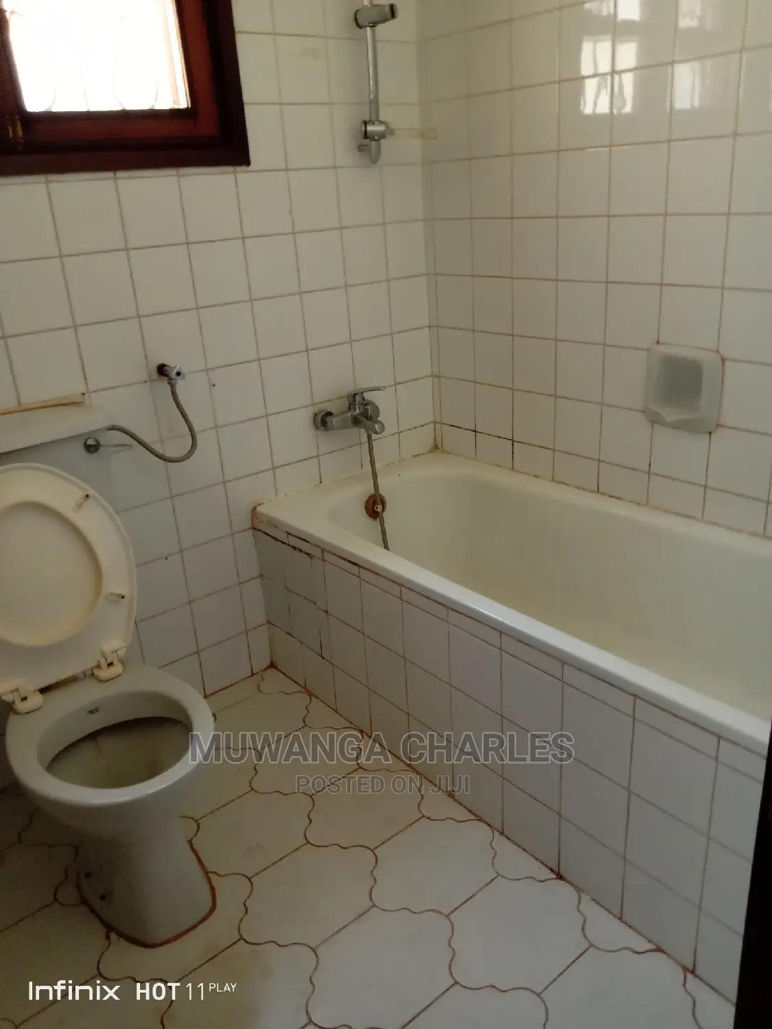 6bdrm Duplex in Fs Properties Ltd, Division a for Sale