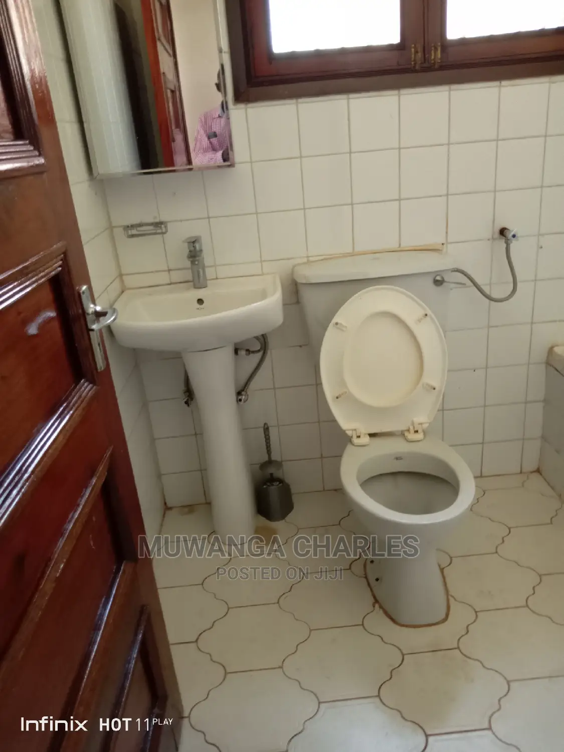 6bdrm Duplex in Fs Properties Ltd, Division a for Sale