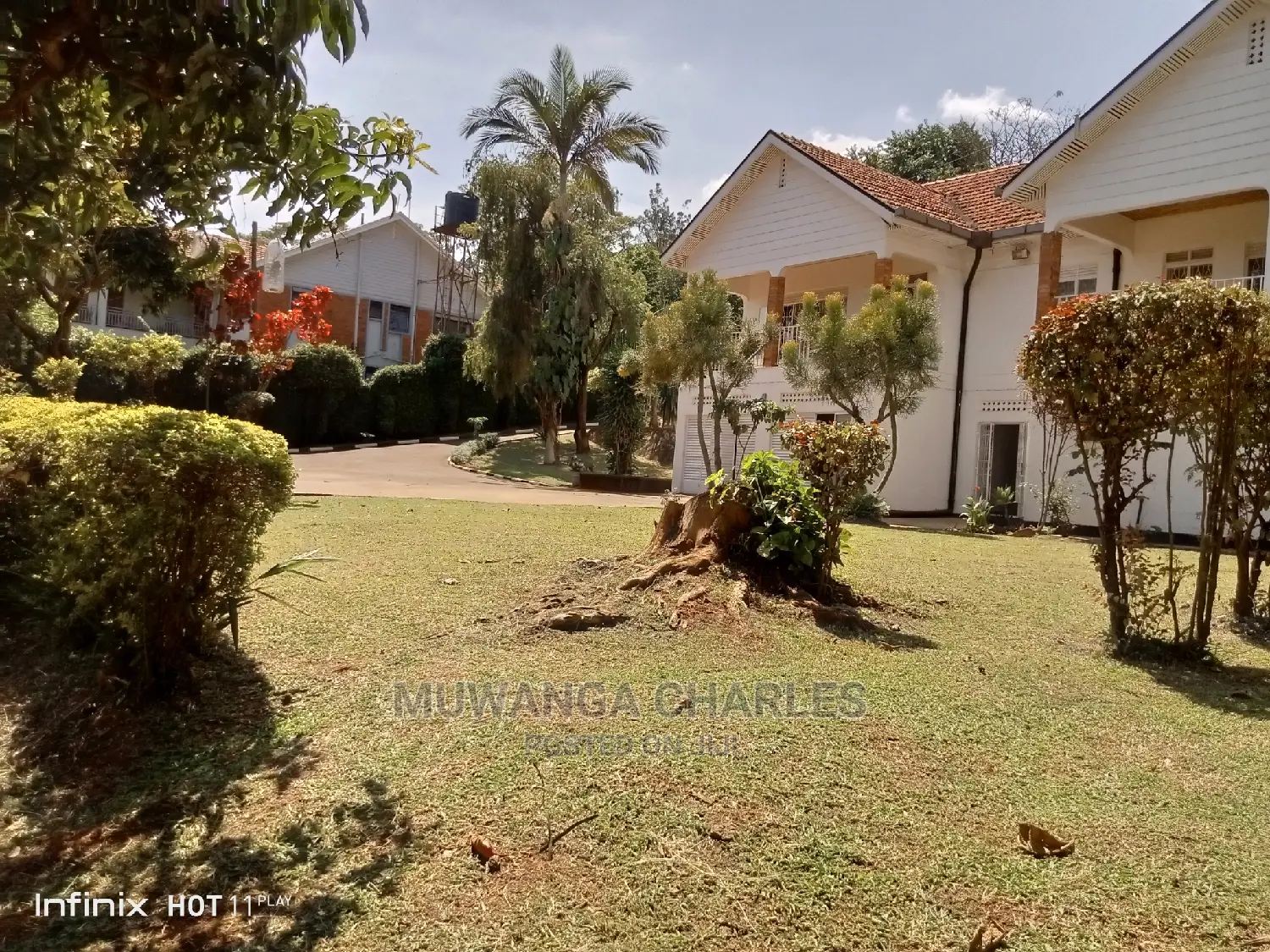 6bdrm Duplex in Fs Properties Ltd, Division a for Sale
