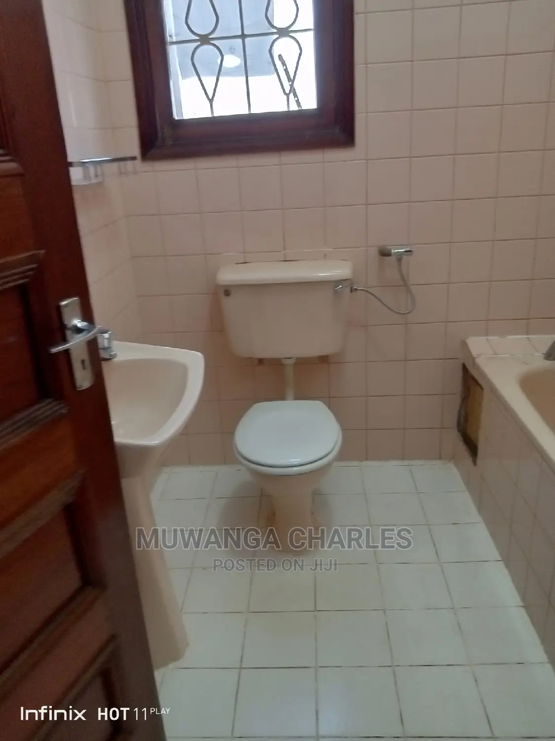 6bdrm Duplex in Fs Properties Ltd, Division a for Sale