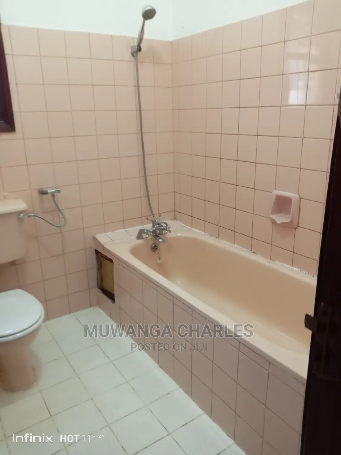 6bdrm Duplex in Fs Properties Ltd, Division a for Sale