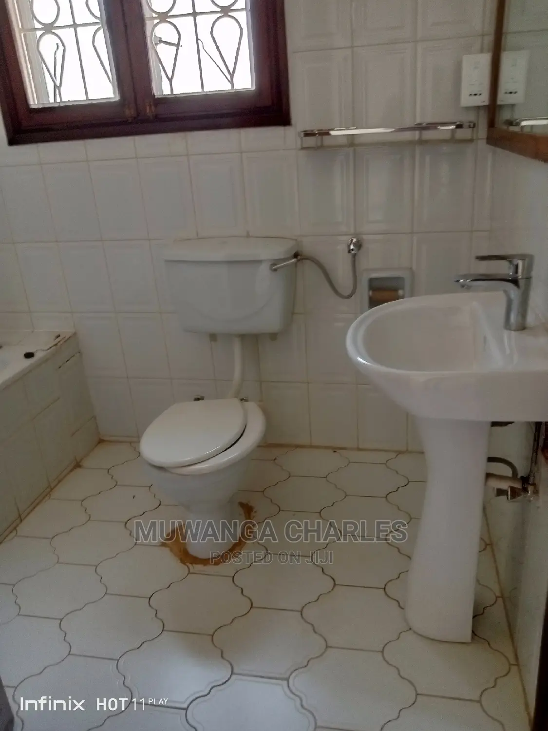6bdrm Duplex in Fs Properties Ltd, Division a for Sale