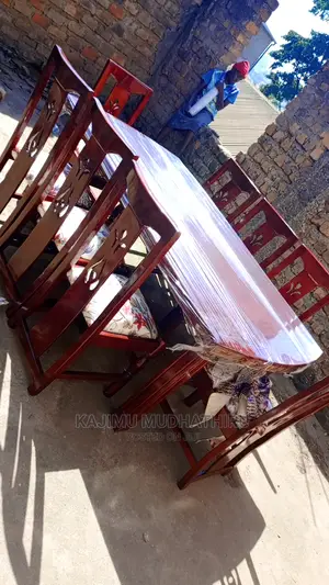 Dinning Tables 8seaters