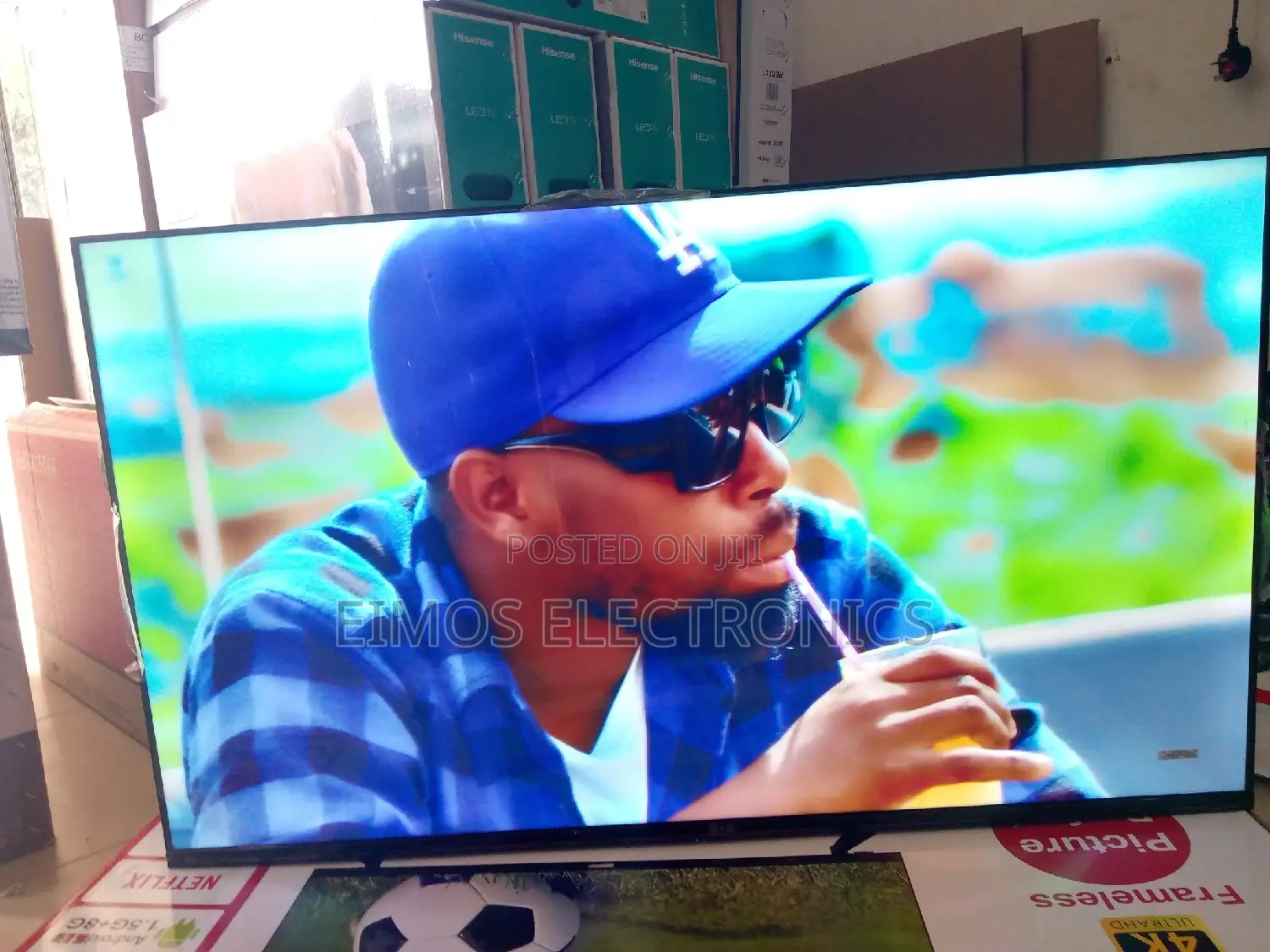 LG 50" Smart TVS