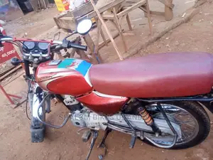 Gilera Ekstra 4 2020 Red