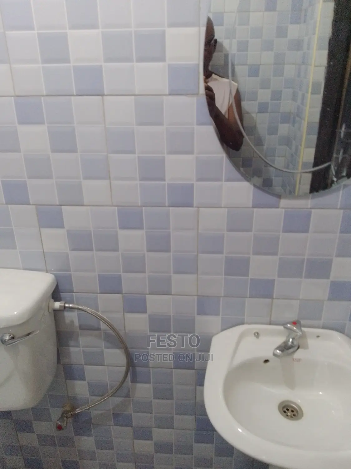 1bdrm Room & Parlour in Hoima for rent