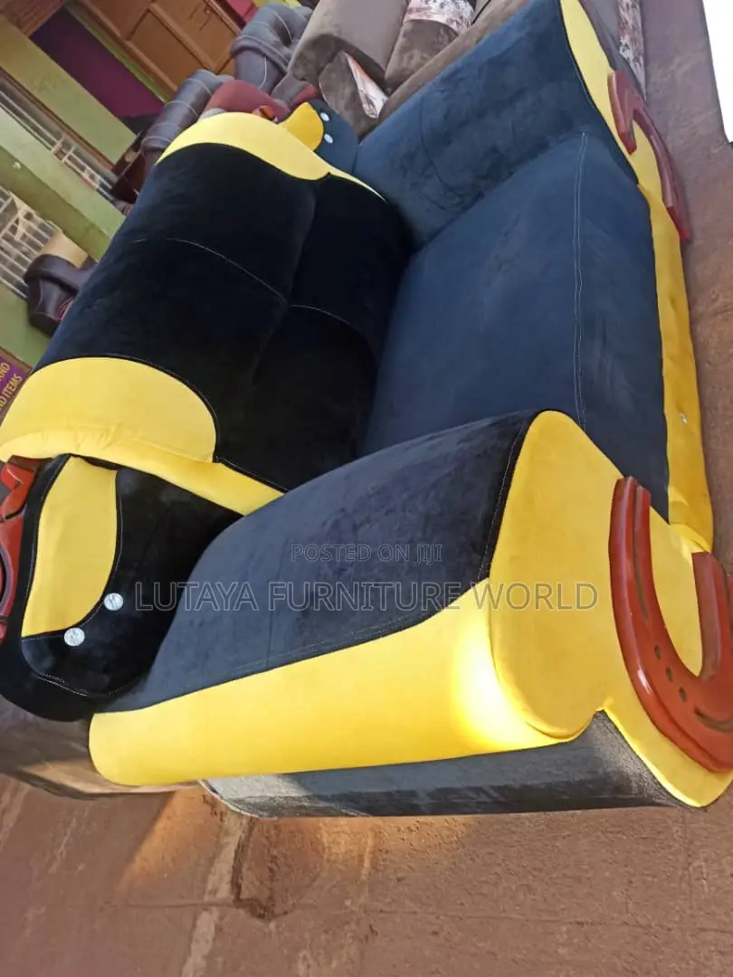 Sofas for Sale in Good Materials