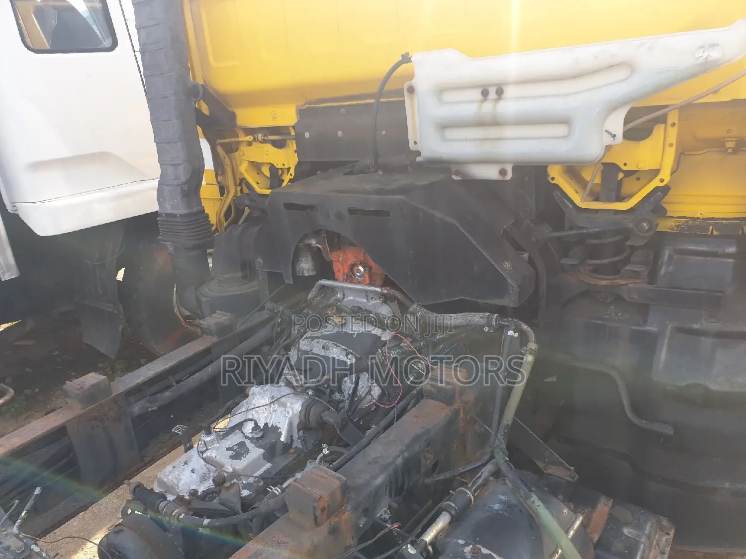 Isuzu Long Chassis