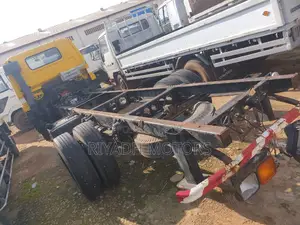 Isuzu Long Chassis