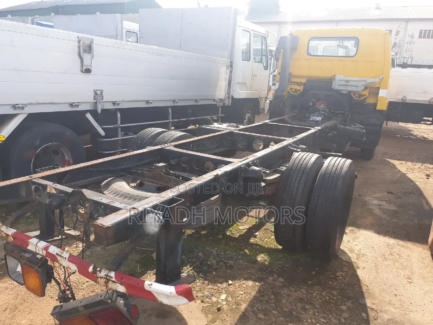 Isuzu Long Chassis