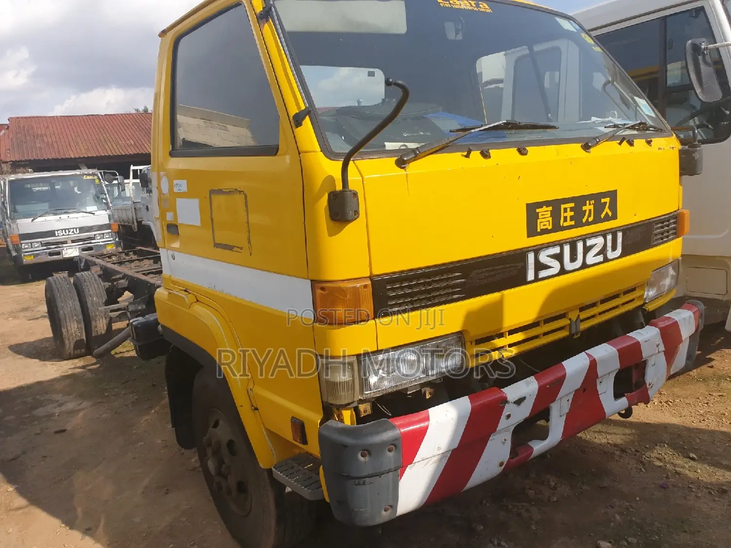 Isuzu Long Chassis