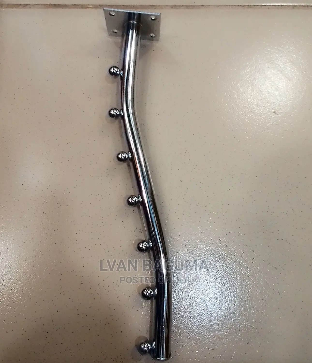 Boutique Curve Wall Rods With Hooks - 7 Hooks, Thick Body