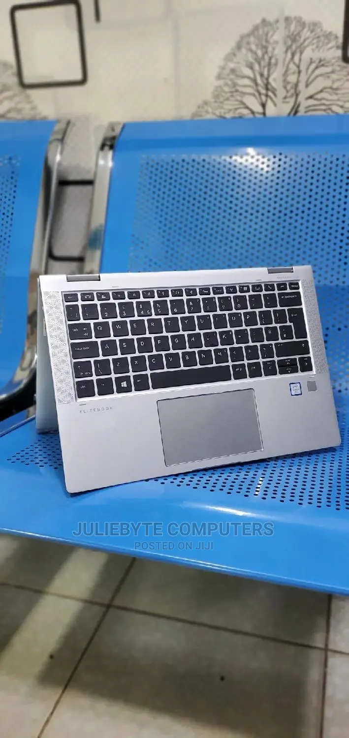 New Laptop HP EliteBook 1030 8GB Intel Core I5 SSD 512GB