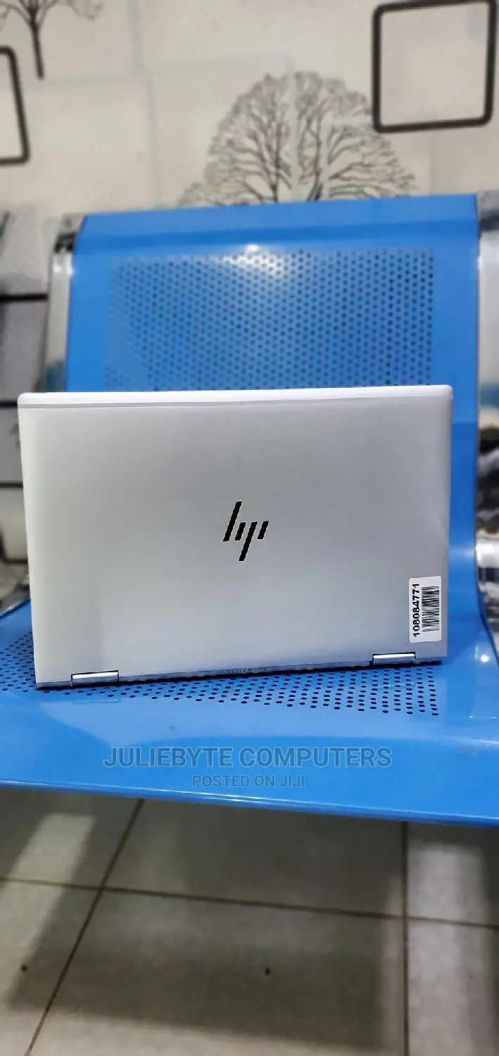 New Laptop HP EliteBook 1030 8GB Intel Core I5 SSD 512GB