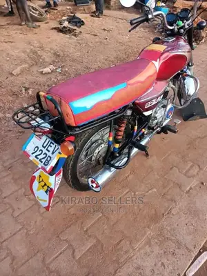 Bajaj Pulsar 150 2018 Red