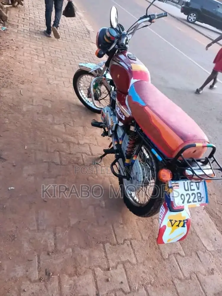 Bajaj Pulsar 150 2018 Red
