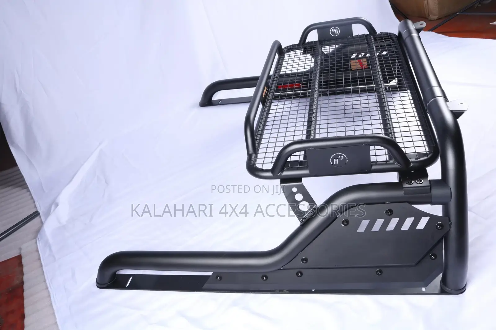 All Weather Resistant Anti Roll Bar With Rack Hilux Ford