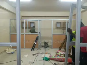 Aluminum Office Lnstallations.