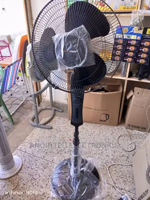 Mewe Black Stand Fans