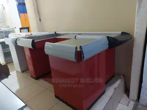 Supermarket Counter /Checkout Counter on Sale at 3.8m