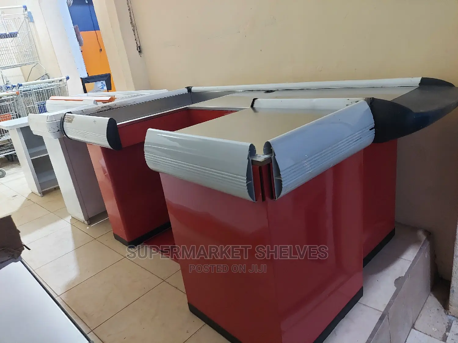 Supermarket Counter /Checkout Counter on Sale at 3.8m