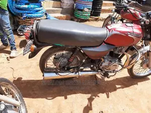 Hyosung Comet 2020 Red