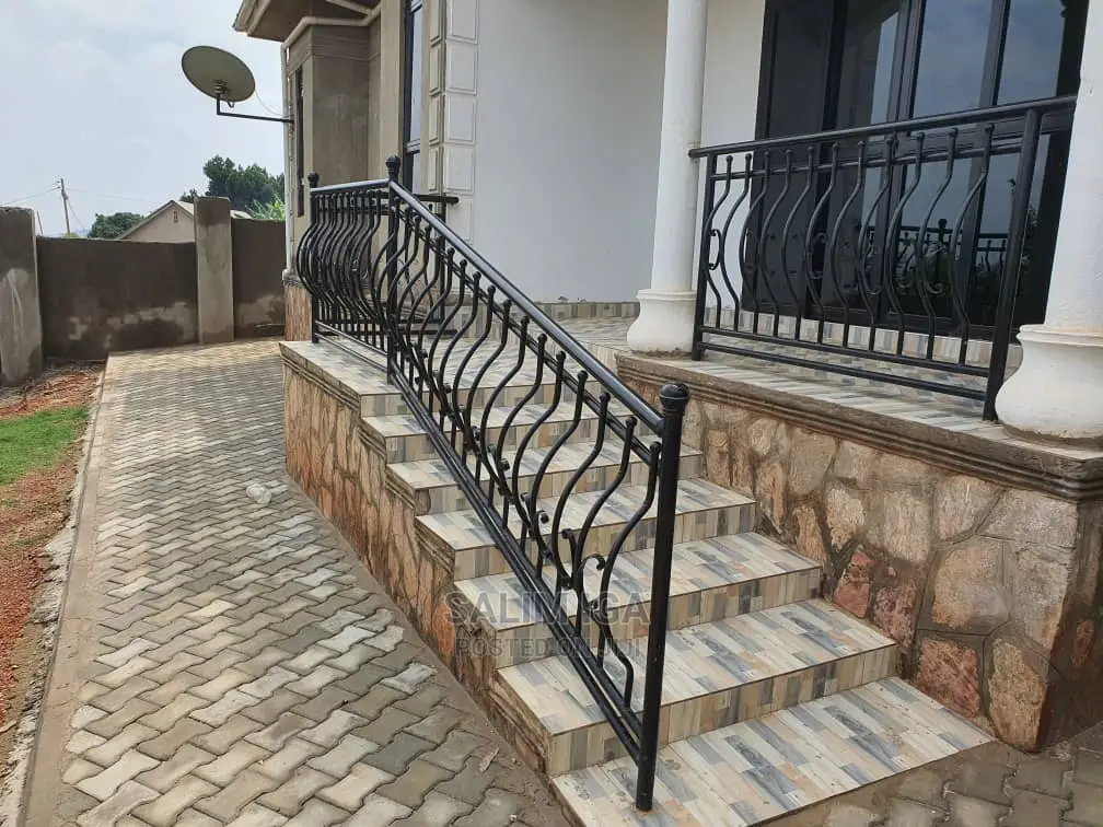 3bdrm Bungalow in Kololo Property, Central Division for Sale