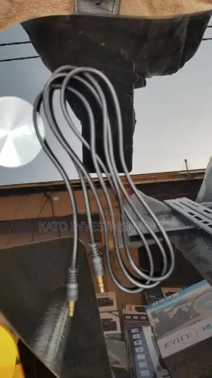 Jack to Jack Audio Pins