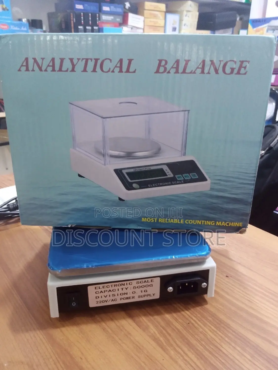 Very Low Priced Lab Scale at Eagle