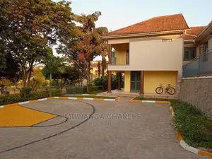 4bdrm Duplex in Fs Properties Ltd, Central Division for Sale